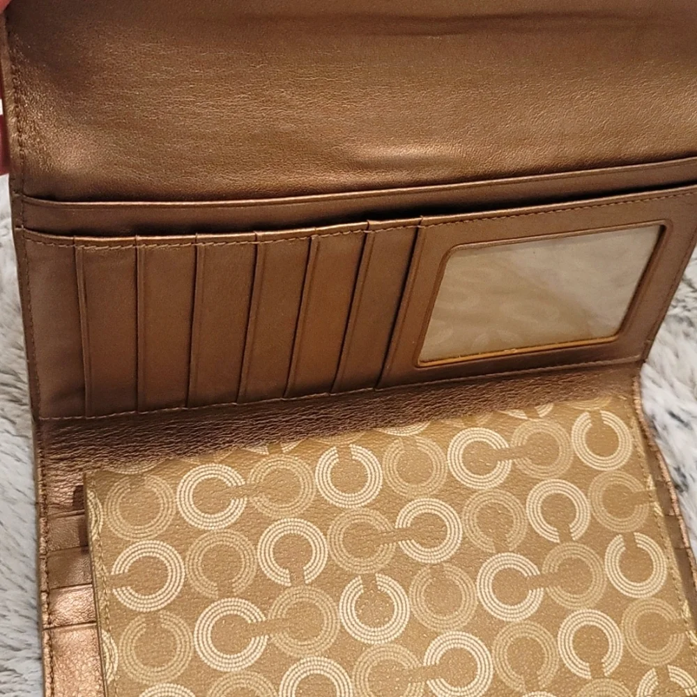 Coach wallet/checkbook - Picture 6 of 11